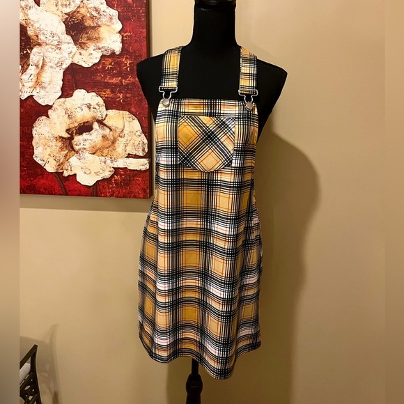 Jolie & Joy Dresses & Skirts - Jolie & Joy Juniors Trendy Plaid Skirtall Overalls, size Large
